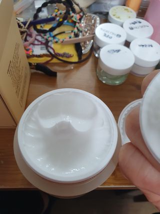 Dr.느루벗 느루벗 링클 솔루션 콘센트레이트 스네일 탄력 달팽이 크림 80g — 5점을 준 리뷰어가 2021년 4월 올린 사용 사진
