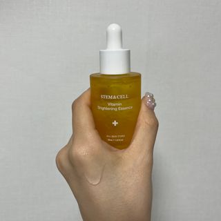 체르엠 스템앤셀 비타민 브라이트닝 에센스 30ml 1개 — 5점을 준 리뷰어가 2022년 3월 올린 사용 사진