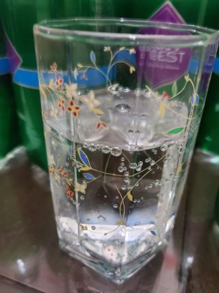 몽베스트 Montbest with Sparkling water Plain 20병 — 5점을 준 리뷰어가 2022년 8월 올린 사용 사진
