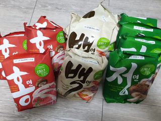 [풀무원] 자연은맛있다 정면, 백면, 홍면  세트 — 5점을 준 리뷰어가 2021년 4월 올린 사용 사진