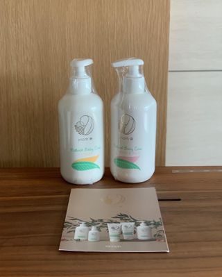 mom e 맘이 내추럴 베이비 케어 샴푸앤바스+로션 — 5점을 준 리뷰어가 2021년 1월 올린 사용 사진