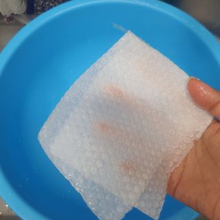 부직포나라 중금속유해물질ZERO 뜯어쓰는 주방 일회용수세미 60매 2매 — 5점을 준 리뷰어가 2022년 10월 올린 사용 사진