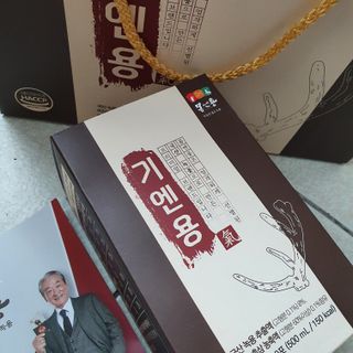 [몸엔용] 무더운 날씨에 국산녹용 기엔용으로 몸보신 50ml x 30포 — 5점을 준 리뷰어가 2021년 6월 올린 사용 사진