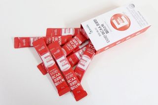 [인디닥터] 타이탄 BCAA 프로틴 젤리스틱 — 5점을 준 리뷰어가 2022년 5월 올린 사용 사진