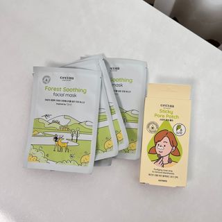 세뚜아(Cettua) 세뚜아 스티키 포어 패치 Cettua Sticky Pore Patch — 5점을 준 리뷰어가 2023년 8월 올린 사용 사진