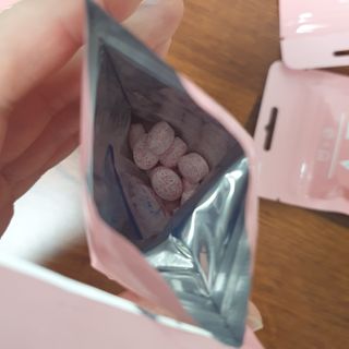 입 냄새 완화에 도움을 주는 에티켓 캔디 복숭아맛 앳캔디 — 4.5점을 준 리뷰어가 2020년 12월 올린 사용 사진