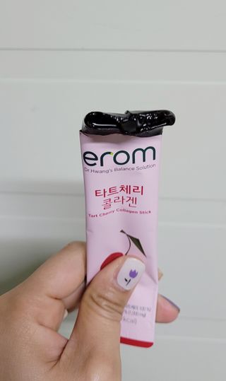 이롬 erom 타트체리 콜라겐 — 5점을 준 리뷰어가 2021년 3월 올린 사용 사진