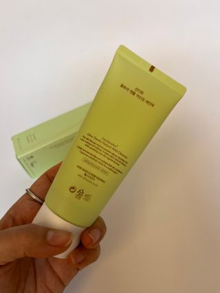 스킨큐어 산다화 울트라 젠틀 약산성 세안제 — 5점을 준 리뷰어가 2023년 3월 올린 사용 사진