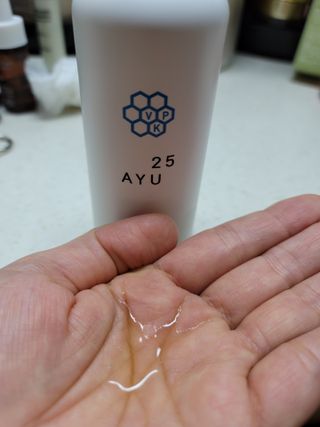 AYU25[아유트웬티파이브] 피부건강에 꼭 필요한 pH 약산성 와일드 로즈토너 — 5점을 준 리뷰어가 2021년 4월 올린 사용 사진