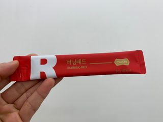 디오르 버닝레드 — 4.5점을 준 리뷰어가 2022년 1월 올린 사용 사진