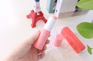 스킨큐어 산다화 카멜리아 안티 링클 멀티밤 — 5점을 준 리뷰어가 2022년 3월 올린 사용 사진