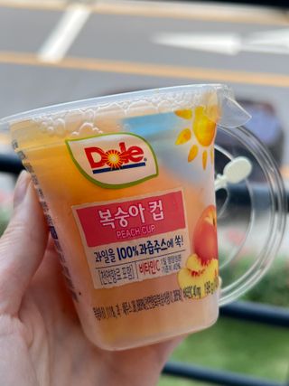 돌 MF[Dole] 파인애플컵/망고컵/복숭아컵 198g 6입X1박스 (맛 1가지 랜덤 발송) — 4점을 준 리뷰어가 2023년 6월 올린 사용 사진