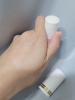 (주)닥터오레고닌 오리밤 멀티스틱 — 3점을 준 리뷰어가 2023년 8월 올린 사용 사진