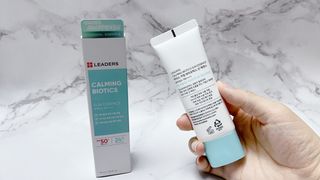 리더스코스메틱 리더스 카밍 바이오틱스 선 에센스 SPF 50+ PA++++ — 5점을 준 리뷰어가 2022년 7월 올린 사용 사진
