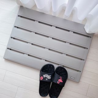 창신리빙 [프랑코 항균 욕실, 변기 발판] 똑똑한 정리 수납 — 5점을 준 리뷰어가 2021년 7월 올린 사용 사진