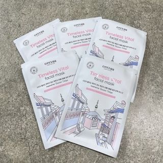 세뚜아(Cettua) [세뚜아] 타임리스 바이탈 페이셜 마스크팩  Cettua Timeless  Vital Mask 5매 — 5점을 준 리뷰어가 2024년 2월 올린 사용 사진