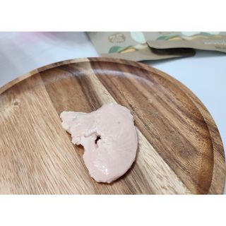 도그퓨어 푸드닭 강아지 닭고기 통살 애견간식 오리지널/차전자피/초록입홍합 — 3.5점을 준 리뷰어가 2021년 11월 올린 사용 사진