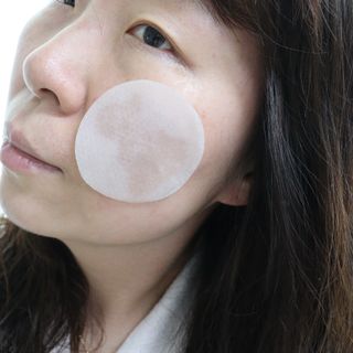 산다화 비타민씨 화이트닝 토너 패드 — 5점을 준 리뷰어가 2023년 5월 올린 사용 사진