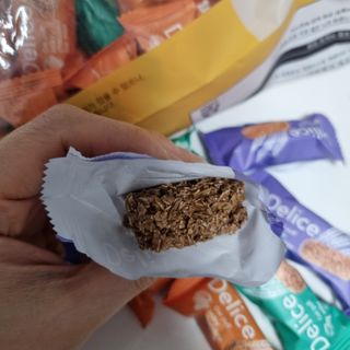 델리스 오트 밀키 초콜릿 바 — 4점을 준 리뷰어가 2023년 1월 올린 사용 사진
