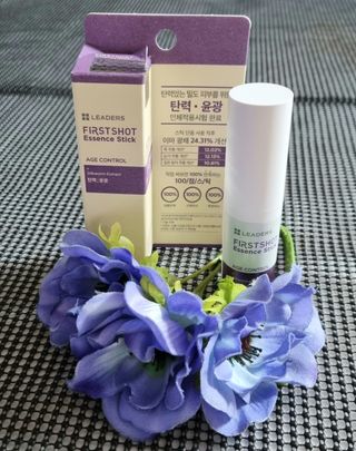 리더스코스메틱 리더스 퍼스트 샷 에센스 스틱 2종 — 5점을 준 리뷰어가 2022년 3월 올린 사용 사진