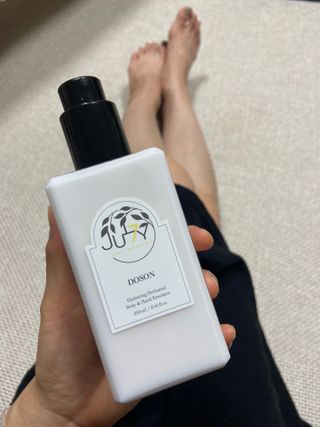 줄라이 모닝 _ JULY MORNING 줄라이모닝 하이드레이팅 퍼퓸드 바디앤핸드 에멀젼 — 4.5점을 준 리뷰어가 2021년 9월 올린 사용 사진