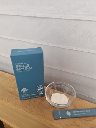 클린24시간 슬림앤유산균 1박스 (3.5g X 15포) — 5점을 준 리뷰어가 2023년 3월 올린 사용 사진