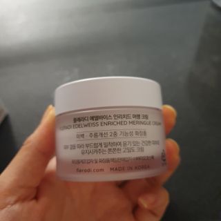 플레라디 에델바이스 인리치드 머랭 크림 — 3점을 준 리뷰어가 2021년 8월 올린 사용 사진