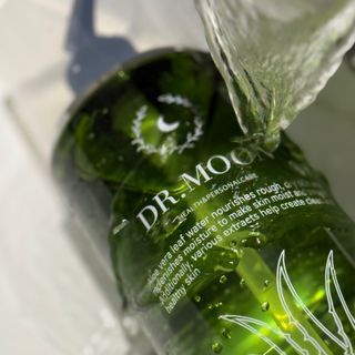 프리 [닥터문] 프리미엄 알로에베라 시카 수딩젤 1000ml — 5점을 준 리뷰어가 2024년 12월 올린 사용 사진