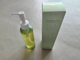 스킨큐어 산다화 순한 클렌징 동백 오일 200ml — 5점을 준 리뷰어가 2023년 5월 올린 사용 사진