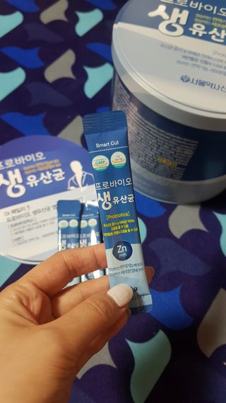 서울약사신협_프로바이오생유산균_2.5G x 100포 — 5점을 준 리뷰어가 2021년 1월 올린 사용 사진
