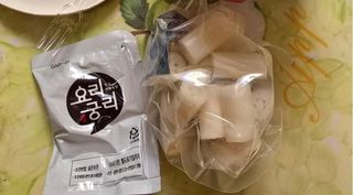 나우  [요리궁리] B타입 ( 매콤, 치즈, 매콤까르보 ) 꽃떡볶이 6개입 세트 — 5점을 준 리뷰어가 2025년 3월 올린 사용 사진