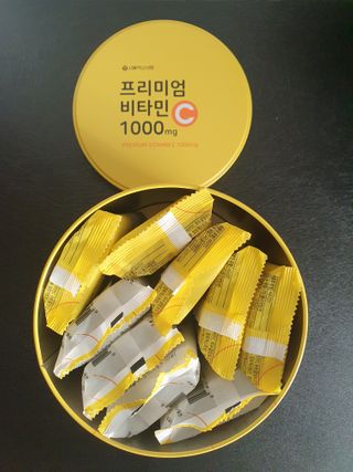 서울약사신협 프리미엄비타민C1000_2.5G x 100포 — 5점을 준 리뷰어가 2021년 1월 올린 사용 사진