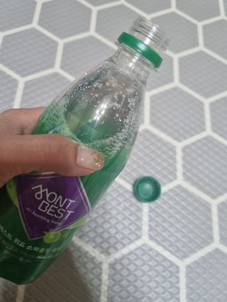 몽베스트 Montbest with Sparkling water Lime20병 — 5점을 준 리뷰어가 2021년 10월 올린 사용 사진