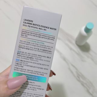 리더스코스메틱 리더스 카밍 바이오틱스 에센스 워터 — 5점을 준 리뷰어가 2021년 8월 올린 사용 사진