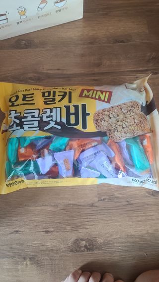 델리스 오트 밀키 초콜릿 바 — 5점을 준 리뷰어가 2022년 3월 올린 사용 사진