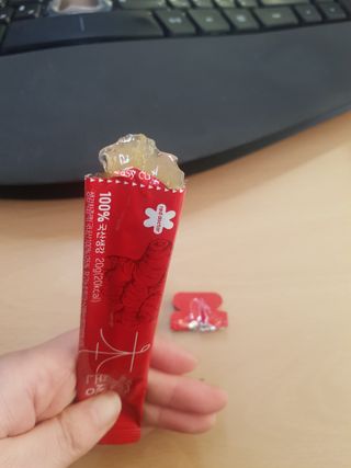 레드닥터 대추방울토마토 + 본생강 망고맛 스틱형 젤리 — 5점을 준 리뷰어가 2022년 12월 올린 사용 사진
