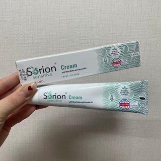건선/아토/습진/민감성 피부 천연보습진정크림 소리온 크림 & 센시티브 크림 50g — 2.5점을 준 리뷰어가 2022년 1월 올린 사용 사진
