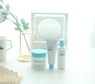 리더스코스메틱 리더스 카밍 바이오틱스 #1등 진정 기획세트 [에센스 워터150ml + 크림 마스크80ml] — 5점을 준 리뷰어가 2022년 9월 올린 사용 사진
