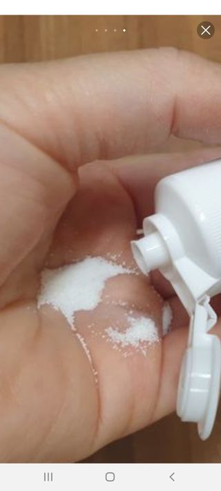 바르셀 저분자피쉬콜라겐 클랜징 파우더 화이트닝 각질제거 필링 워시 젠 90g — 5점을 준 리뷰어가 2021년 11월 올린 사용 사진