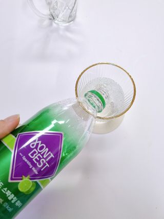 몽베스트 Montbest with Sparkling water Lime20병 — 5점을 준 리뷰어가 2022년 9월 올린 사용 사진