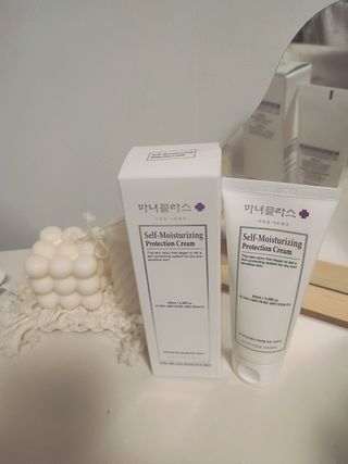 셀프 모이스처라이징 프로텍션 크림 셀프 모이스처라이징 프로텍션크림 — 5점을 준 리뷰어가 2022년 3월 올린 사용 사진