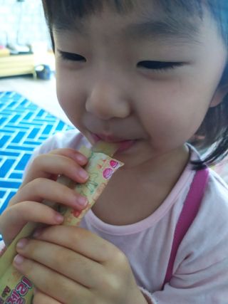 다나음 셀렌에 빠진 아연면역젤리 열대과일맛+사과맛 — 4.5점을 준 리뷰어가 2021년 4월 올린 사용 사진