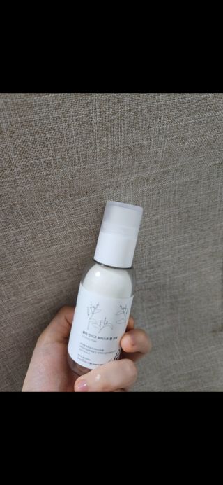 제주인디 폴리 인디고 모이스트 젤 크림 (이너보틀 에디션) — 5점을 준 리뷰어가 2023년 4월 올린 사용 사진