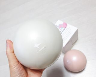 트라택 쿠셔닝 웨이트볼 0.5kg + 1kg SET — 5점을 준 리뷰어가 2022년 6월 올린 사용 사진