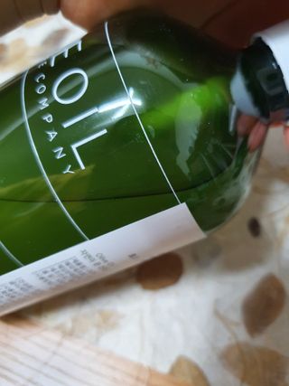 올리브 오일 스킨케어 컴퍼니 [OOSC] 향기로운 보습 로즈 제라늄 바디워시 500ml — 5점을 준 리뷰어가 2021년 5월 올린 사용 사진