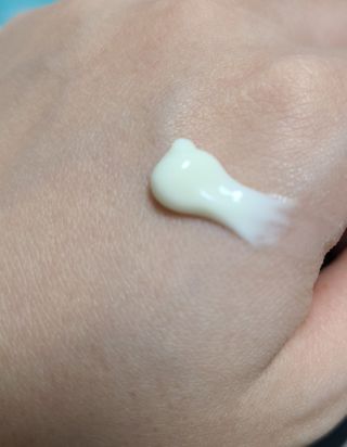 mom e 맘이 내추럴 베이비 케어 크림+바디오일 — 4점을 준 리뷰어가 2021년 1월 올린 사용 사진