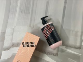 난나 살몬 스파이더 검버섯 미백 톤업 화이트닝 연어 앰플 크림 300ml 대용량 — 5점을 준 리뷰어가 2022년 8월 올린 사용 사진