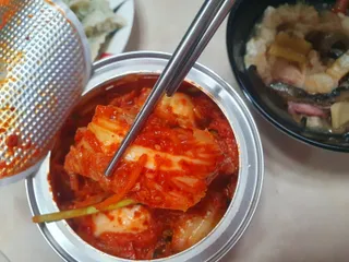 셰프애찬 알배기 겉절이 김치 1kg — 5점을 준 리뷰어가 2022년 11월 올린 사용 사진