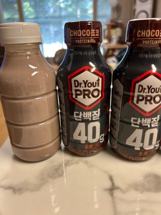 닥터유 프로 단백질 드링크 40g 초코 닥터유 프로 단백질드링크 40g 초코 — 5점을 준 리뷰어가 2024년 8월 올린 사용 사진