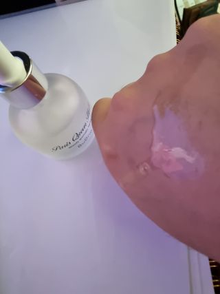 브에노 파리퀸 윌 페이스 오일 — 5점을 준 리뷰어가 2021년 7월 올린 사용 사진